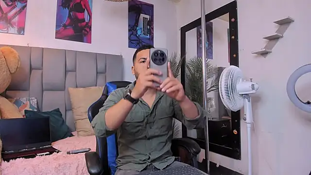 Edahi1386 online show from September 14, 2025, 7:24 pm