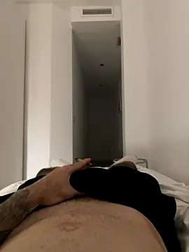 Snapshot of marc944 chatting on December 2, 2025, 11:00 pm marc944 online show from December 2, 2025, 11:00 pm