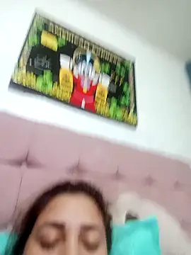 Snapshot of Arianna_Hot777 chatting on September 9, 2025, 5:18 am Arianna Hot777 online show from September 9, 2025, 5:18 am