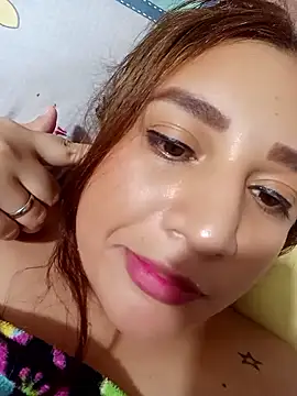 Snapshot of Arianna_Hot777 chatting on October 28, 2025, 8:51 am Arianna Hot777 online show from October 28, 2025, 8:51 am