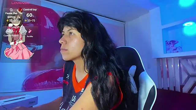 Snapshot of Raven_Rouge_ chatting on September 27, 2025, 4:28 am Raven Rouge online show from September 27, 2025, 4:28 am