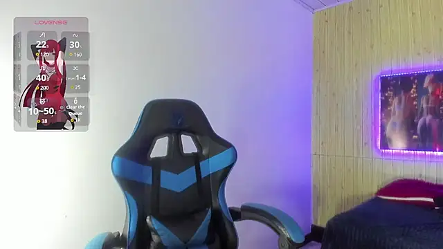 Snapshot of Raven_Rouge_ chatting on December 5, 2025, 4:54 am Raven Rouge online show from December 5, 2025, 4:54 am