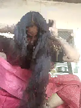 Hot-ilaiy online show from September 24, 2025, 4:05 am