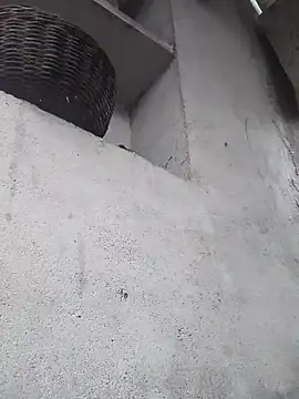 Hot-ilaiy online show from October 21, 2025, 1:17 am