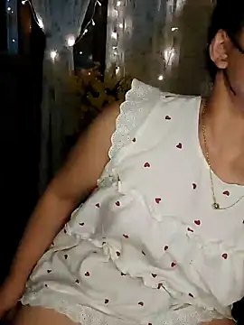 Snapshot of Laurie369 chatting on September 22, 2025, 3:58 pm Laurie369 online show from September 22, 2025, 3:58 pm