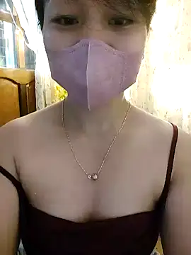 Snapshot of Laurie369 chatting on September 25, 2025, 4:32 pm Laurie369 online show from September 25, 2025, 4:32 pm