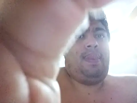 Martigato3 online show from October 19, 2025, 11:05 pm