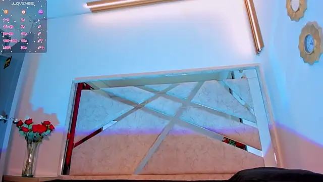 Snapshot of ThiccyLexxy chatting on November 20, 2025, 12:16 pm ThiccyLexxy online show from November 20, 2025, 12:16 pm