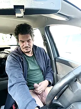 twitshe online show from November 7, 2025, 2:28 pm