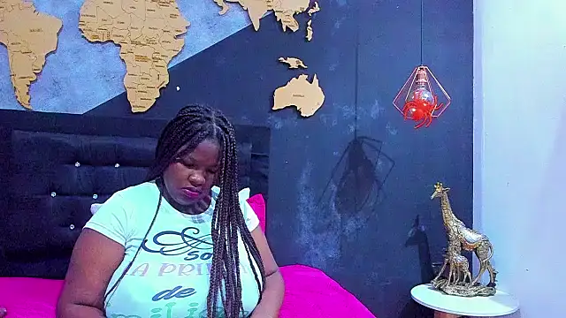 Snapshot of Maiam__Rossi chatting on November 22, 2025, 11:53 am Maiam Rossi online show from November 22, 2025, 11:53 am