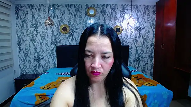 CharlotteSchmidtt online show from September 10, 2025, 11:32 am