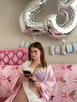 Riley ray69 online show from November 11, 2025, 3:23 pm