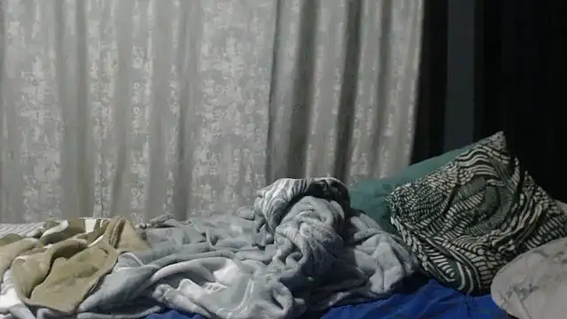 SEXYHUGEASS21 online show from September 15, 2025, 7:36 pm