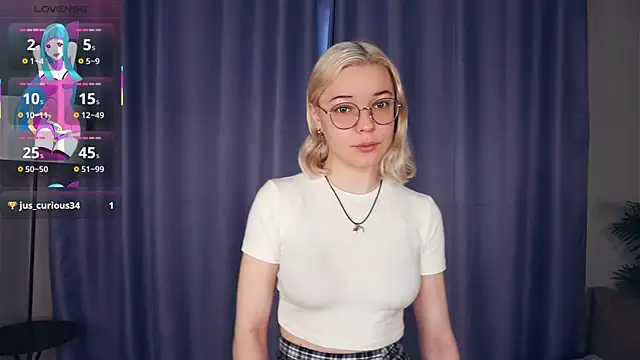 EdaKirkIin online show from November 21, 2025, 5:17 am