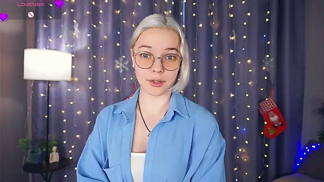 EdaKirkIin online show from December 15, 2025, 6:17 am