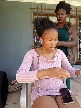 DarkQueen 94 online show from November 18, 2025, 1:04 pm