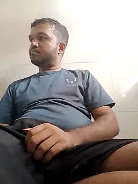 VJ17 online show from November 3, 2025, 9:43 am