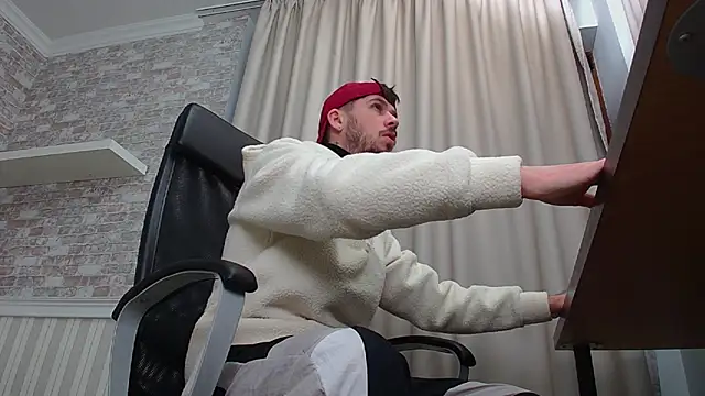 JonahShaw online show from October 12, 2025, 4:11 am