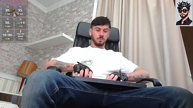 JonahShaw online show from November 1, 2025, 5:42 am