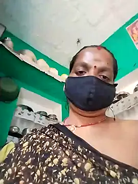 Snapshot of Sexi_savita chatting on November 4, 2025, 8:13 am Sexi savita online show from November 4, 2025, 8:13 am