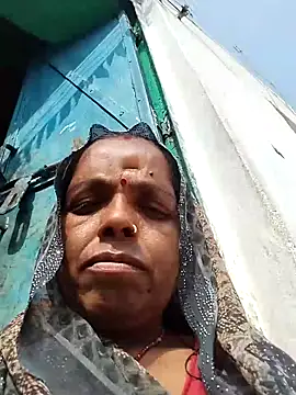 Snapshot of Sexi_savita chatting on November 23, 2025, 6:02 am Sexi savita online show from November 23, 2025, 6:02 am