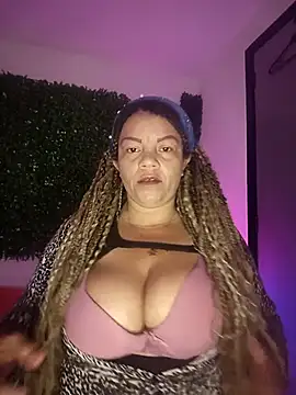 Eva Luxei online show from October 16, 2025, 12:17 pm