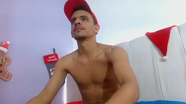 Snapshot of _Tarekk_ chatting on November 25, 2025, 5:07 am Tarekk online show from November 25, 2025, 5:07 am