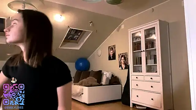 Snapshot of DarlineBrustera chatting on November 30, 2025, 2:10 pm DarlineBrustera online show from November 30, 2025, 2:10 pm