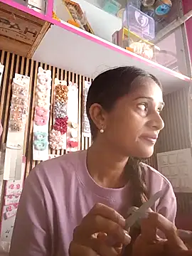 hotshreya69 online show from September 23, 2025, 6:05 am