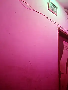 hotshreya69 online show from September 23, 2025, 7:06 pm