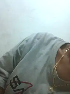 hotshreya69 online show from November 8, 2025, 6:02 am