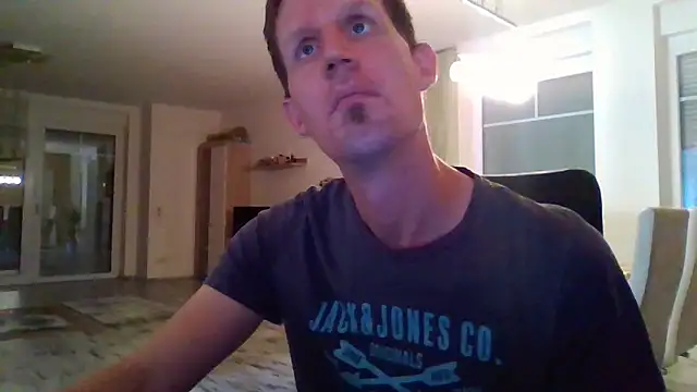 Snapshot of Trockenbau chatting on September 12, 2025, 1:33 pm Trockenbau online show from September 12, 2025, 1:33 pm