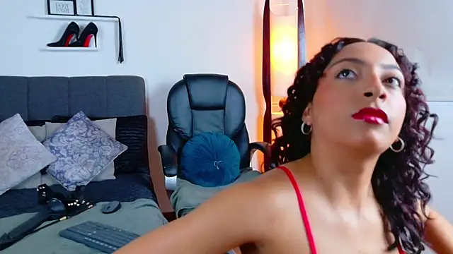 JadeClifford online show from September 24, 2025, 8:23 pm