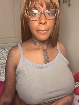 MistiSavannah online show from November 9, 2025, 4:00 am