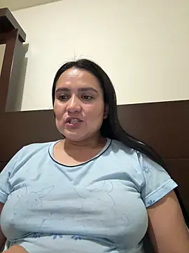 Snapshot of Rouse69_ chatting on September 10, 2025, 10:43 pm Rouse69 online show from September 10, 2025, 10:43 pm