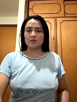 Snapshot of Rouse69_ chatting on September 11, 2025, 10:48 am Rouse69 online show from September 11, 2025, 10:48 am