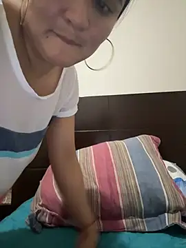 Snapshot of Rouse69_ chatting on October 20, 2025, 11:27 pm Rouse69 online show from October 20, 2025, 11:27 pm