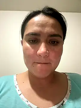 Snapshot of Rouse69_ chatting on November 1, 2025, 12:01 am Rouse69 online show from November 1, 2025, 12:01 am