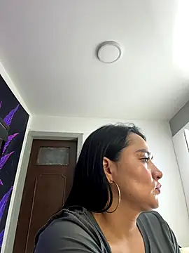 Snapshot of Rouse69_ chatting on November 4, 2025, 10:25 am Rouse69 online show from November 4, 2025, 10:25 am