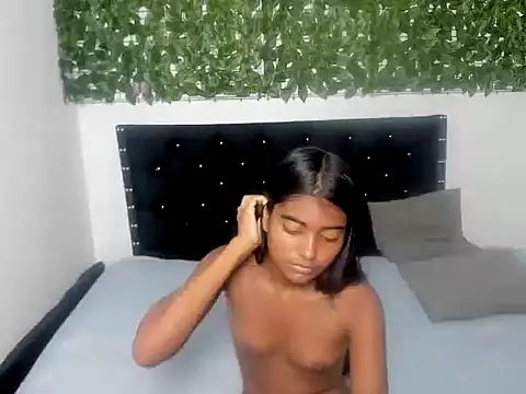 Irene hot10 online show from November 15, 2025, 3:08 pm