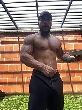 Andrew Johnnson online show from October 31, 2025, 4:08 pm