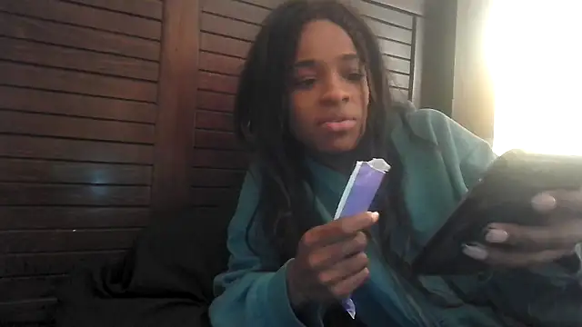 Snapshot of Marlowlovee chatting on September 25, 2025, 3:54 am Marlowlovee online show from September 25, 2025, 3:54 am