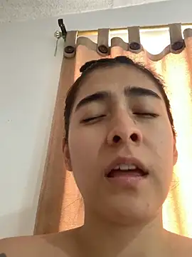 miaftmax online show from November 8, 2025, 3:34 pm