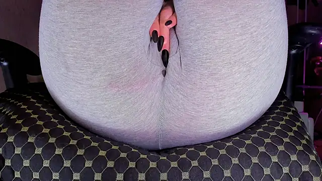 Snapshot of Cameltoe_squirt_inPants chatting on October 28, 2025, 11:25 am Cameltoe squirt inPants online show from October 28, 2025, 11:25 am