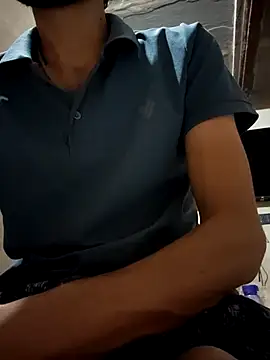 vickylis online show from September 15, 2025, 5:13 pm