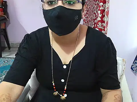 Snapshot of jannu6482 chatting on November 30, 2025, 7:56 am jannu6482 online show from November 30, 2025, 7:56 am