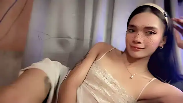 Snapshot of anastasia_cums chatting on October 15, 2025, 11:43 am anastasia cums online show from October 15, 2025, 11:43 am