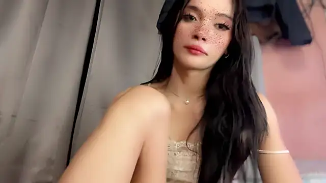 Snapshot of anastasia_cums chatting on October 19, 2025, 2:18 pm anastasia cums online show from October 19, 2025, 2:18 pm