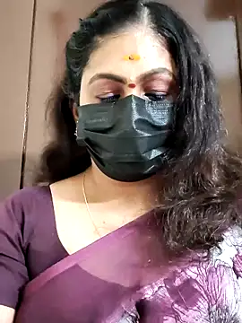 Snapshot of Sweetie_swetha37 chatting on September 20, 2025, 7:20 am Sweetie swetha37 online show from September 20, 2025, 7:20 am