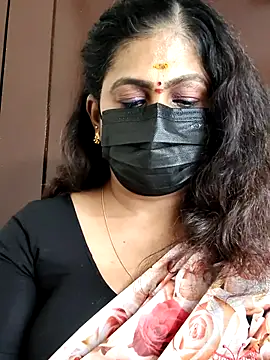 Snapshot of Sweetie_swetha37 chatting on September 27, 2025, 9:47 am Sweetie swetha37 online show from September 27, 2025, 9:47 am